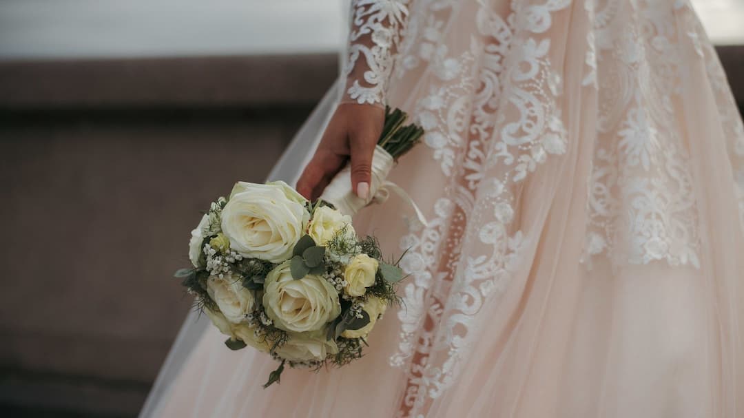 The Complete Bridal Trousseau: The cheapest prices & places
