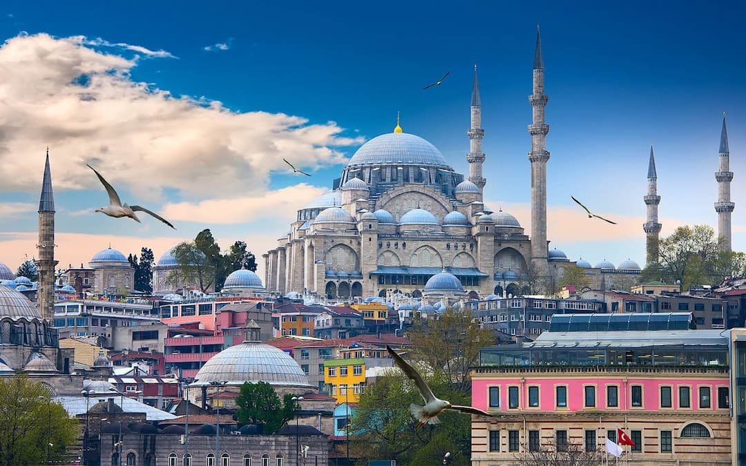 Best places to have fun, shop, and eat in Turkey in 2022!